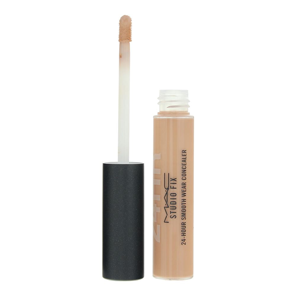 MAC Studio Fix 24 Hour Smooth Wear 7ml  Concealer - NW30