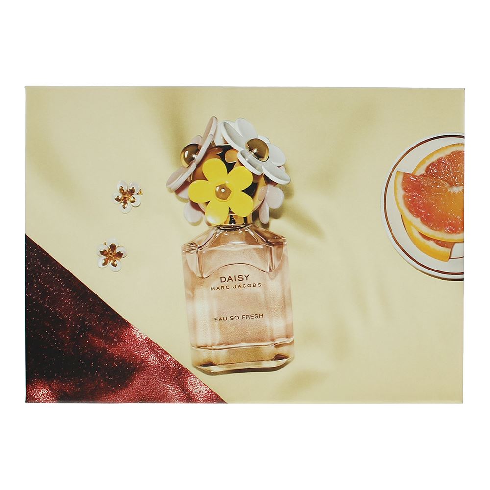 Marc Jacobs Daisy Eau So Fresh 75ml Eau De Toilette Gift Set 75ml Body Lotion, 75ml Shower Gel for Her